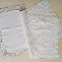 CENTRINI RICAMATI A MANO