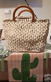 borsa in fettuccia. 