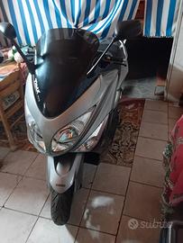 Yamaha tmax 