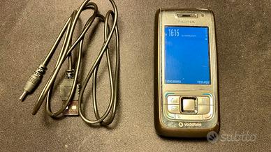 Nokia E65 - mod. vintage