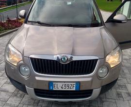 SKODA Yeti - 2012