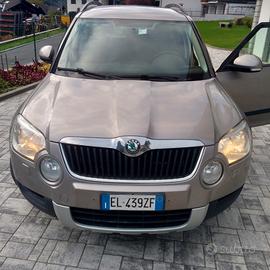 SKODA Yeti - 2012