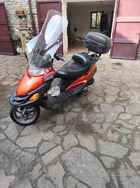 Scooter Kymco da strada