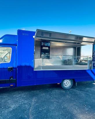 AUTONEGOZIO paninoteca ambulante food truck
