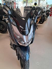 Honda Forza 300 ABS