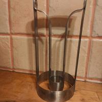 Attrezzo sbuccia ananas