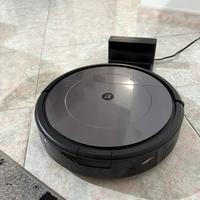 iRobot Roomba Combo Aspirapolvere e Lavapavimenti