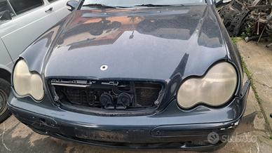 Ricambi Mercedes C220 CDI  W203