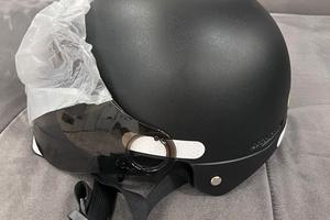 casco per motorino elettrico, bici e monopattino