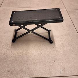 poggiapiede per chitarrista