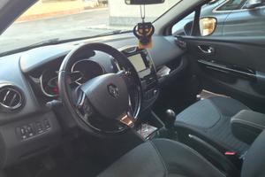 Veicolo clio sporrer