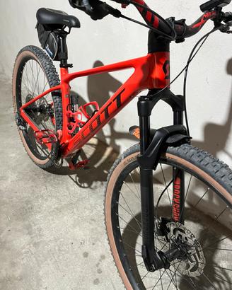Scott Scale 940 carbonio 2026