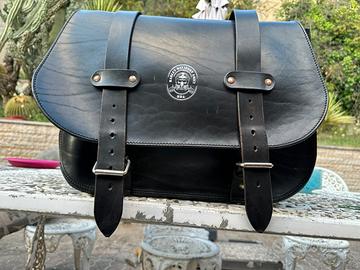Borsa in cuoio per softail harley davidson
