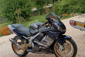 Honda CBR 600 f 