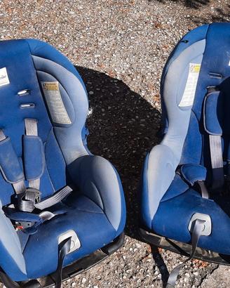 Seggiolini auto 0-18 kg. Inglesina. 2 pezzi.