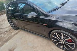 GOLF S.7 GTI  2.0. 230 cv