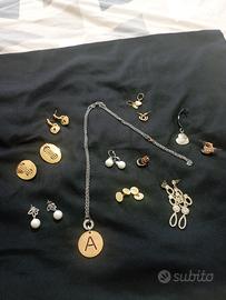 Collana Rebecca, ciondolo Pandora e altro 