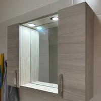 Elegante mobiletto bagno