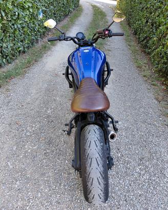 sella monoposto in pelle per xsr 700 