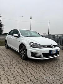Volkswagen Golf GTD 2.0 TDI DSG 5p. BlueMotion Tec