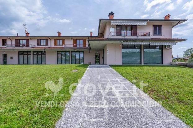 Appartamento Via delle Rose, 6, 24060, Cenate Sopr