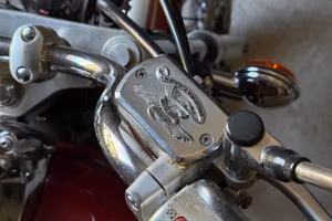Moto Yamaha Dragstar co. LTD 4VR (XVS 650)