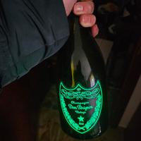 bottiglia dom perignon luminous 