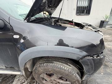 parafango anteriore dx dacia duster 2012