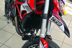 Ducati Hypermotard 939