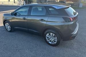PEUGEOT 3008,2019,cambio automatico
