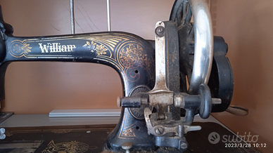 Macchina da cucire William a manovella