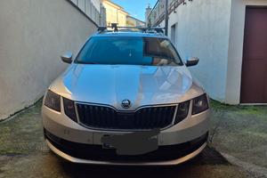 Skoda Octavia metano