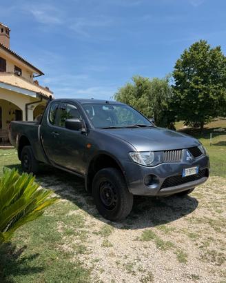 Mitsubishi L200 2.5 DI-D/136CV Club Cab Intense