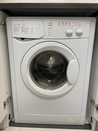 Lavatrice Indesit WISL 66
