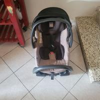 Passeggino in tre varianti marca peg perego