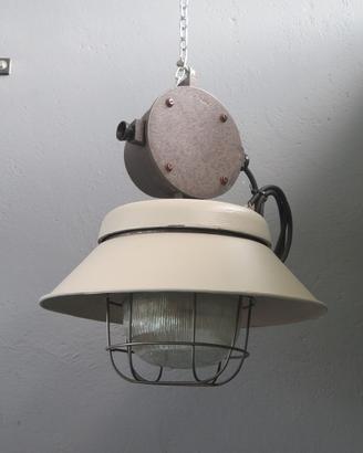 LAMPADA INDUSTRIALE RESTAURATA FUNZIONANTE