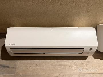 2 split idronici Daikin