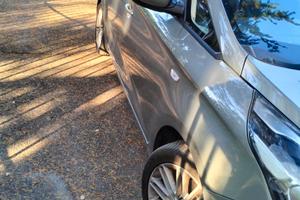 Kia carens 1.7 diesel 7 posti