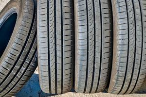 TRENO GOMME ESTIVE 175/65/15 - 84T