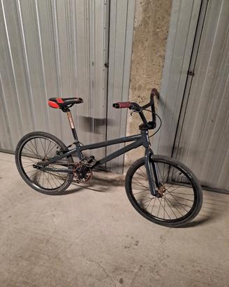 Bici bmx Trattabile