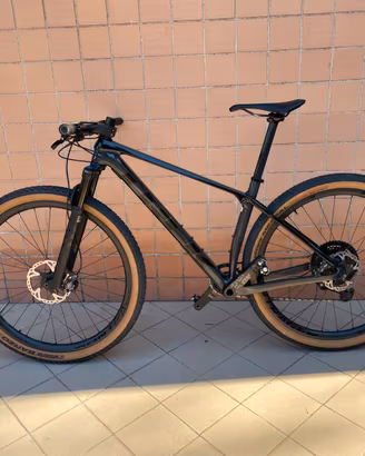 Bicicletta PROCALIBER 9.8