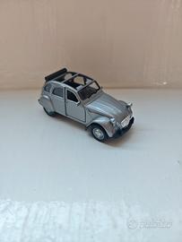 Citroen 2cv in scala 1.32 welly