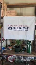 telo woolrich