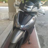 parabrezza basso givi sh 300 2019