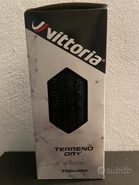 Copertoni Vittoria Terreno 700x38