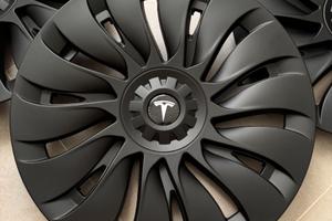 4 copri cerchi Storm neri - Tesla Model Y 19"