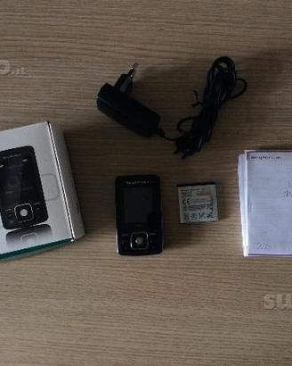 Sony Ericsson T303