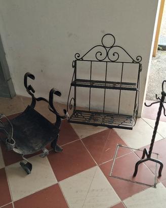 oggetti in ferro battuto per caminetto