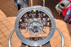 Cerchi tubeless per Moto Guzzi California