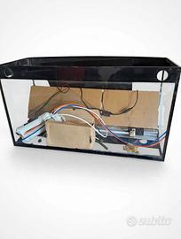Acquario con lato curvo 